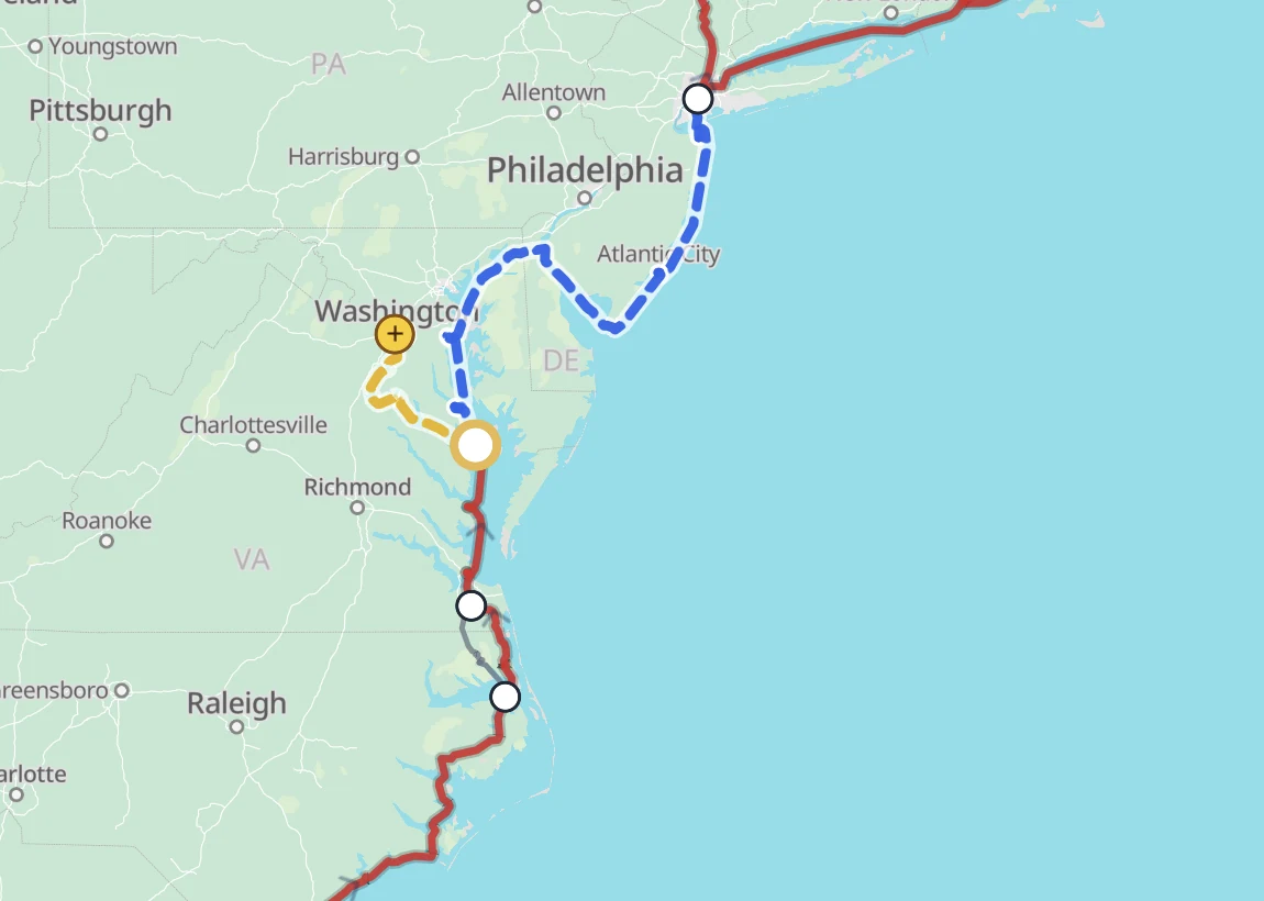 The builder map near Washington, D.C.: a gold dashed side-trip branch leaving the route and ending at a yellow dot marked with a plus sign.